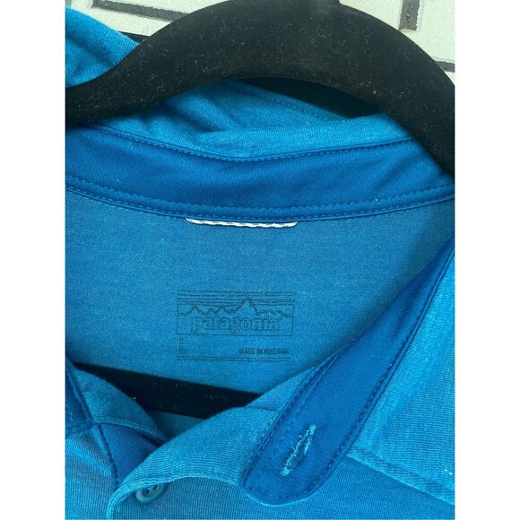 Patagonia SOFT Blue Polo Pullover Shirt, Size Large - Picture 4 of 7
